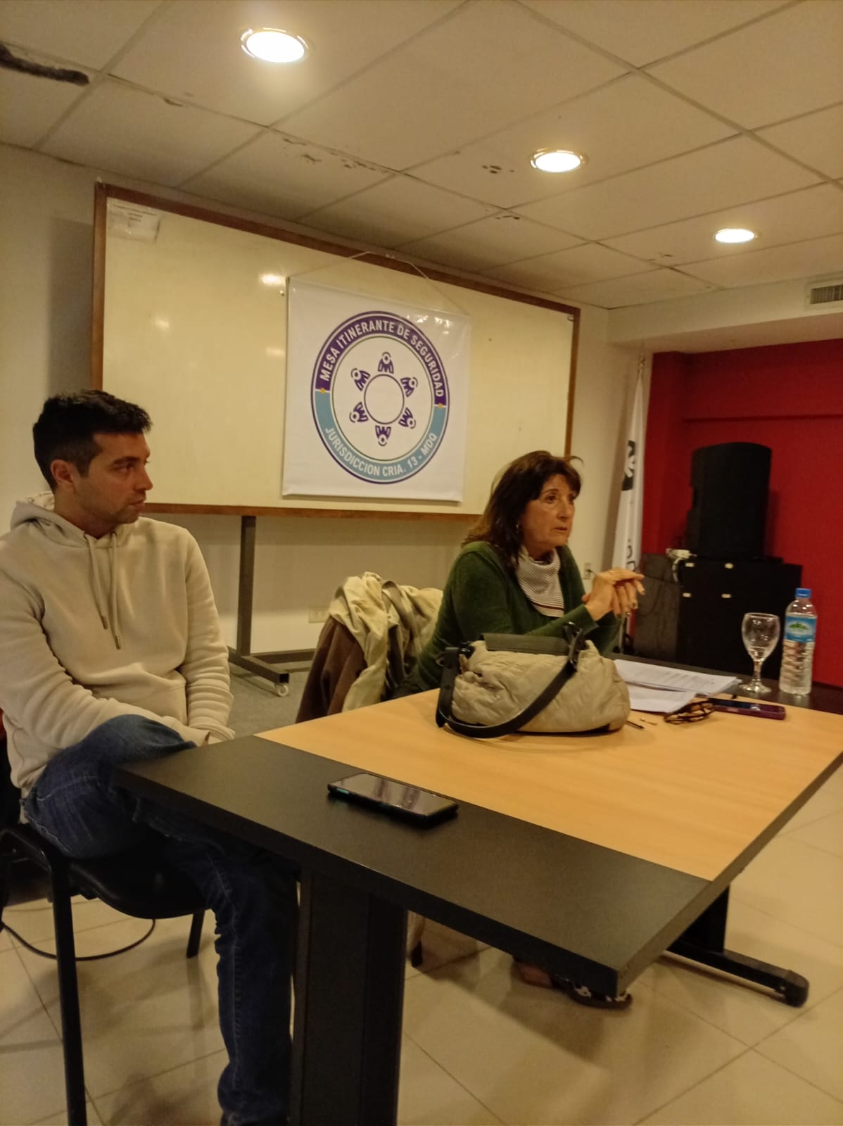 Las sociedades de fomento, protagonistas en la prevención juvenil: crónica de la Mesa de Seguridad